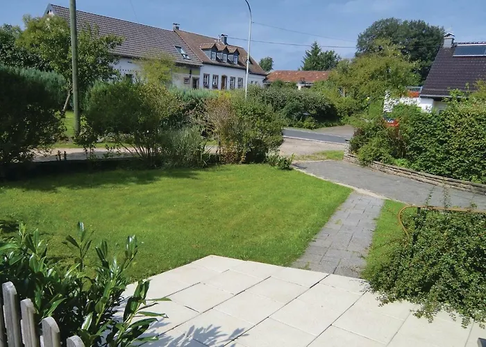 2 Bedroom Cozy In Duppach